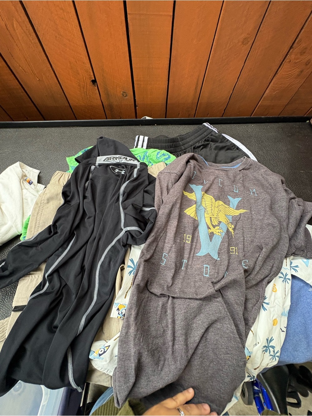 Big boys clothes bundle - Picture 4 of 8